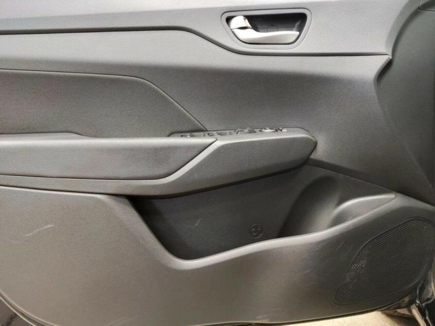 Hyundai Solaris II Набережные Челны  - изображение 6