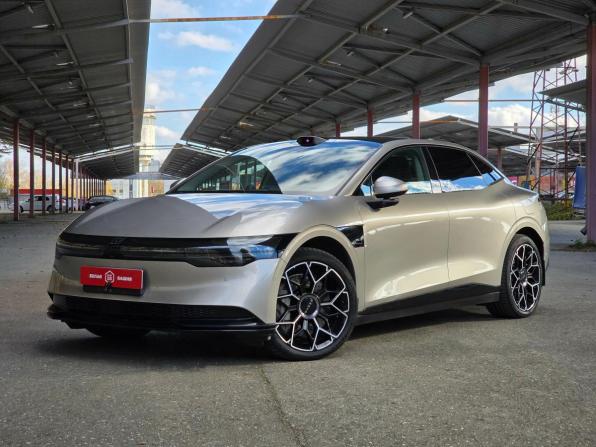 Zeekr 007 с пробегом 2024 года, цена 5 140 000 рублей, 27000 км, седан, Автокод Объявления
