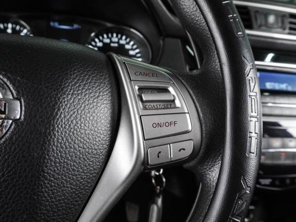 Nissan Qashqai II с пробегом 2014 года, цена 1 399 000 рублей, 176818 км, внедорожник, Автокод Объявления