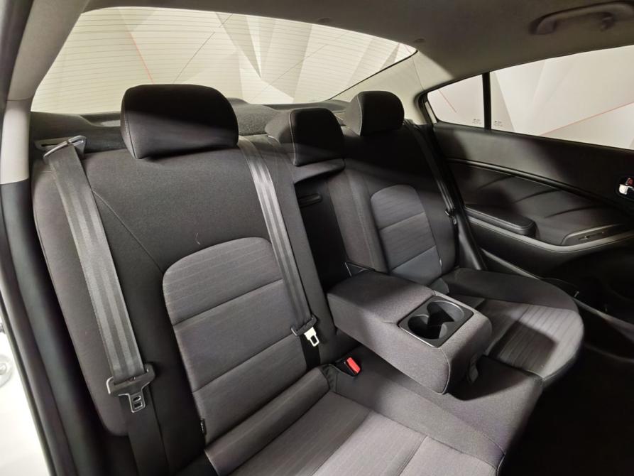 Kia Cerato III Рестайлинг (Classic) Москва  - изображение 17