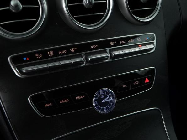 Mercedes-Benz C-Класс IV (W205) Рестайлинг с пробегом 2018 года, цена 3 150 000 рублей, 161959 км, седан, Автокод Объявления