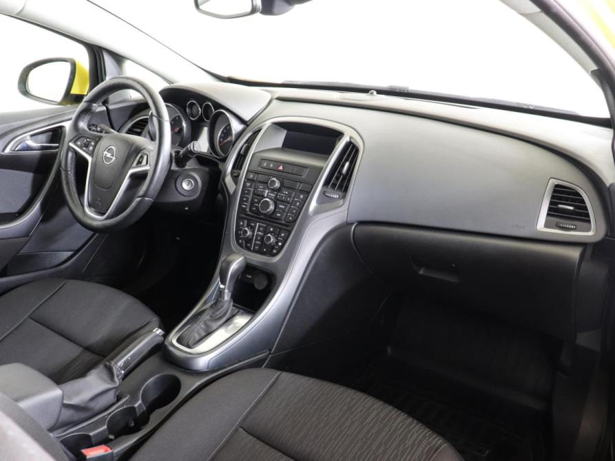 Opel Astra J Рестайлинг Химки  - изображение 11