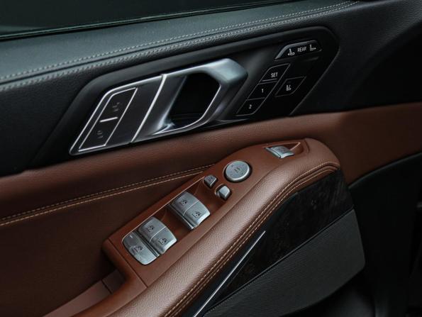 BMW X7 I (G07) с пробегом 2019 года, цена 6 960 000 рублей, 113700 км, внедорожник, Автокод Объявления