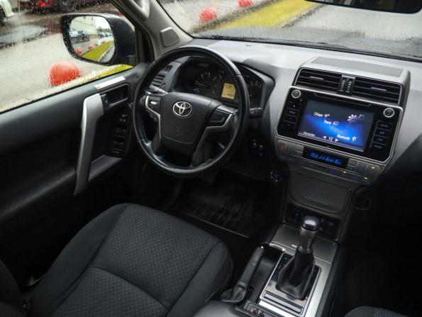 Toyota Land Cruiser Prado 150 Series Рестайлинг 2 с пробегом 2019 года, цена 4 999 000 рублей, 109604 км, внедорожник, Автокод Объявления