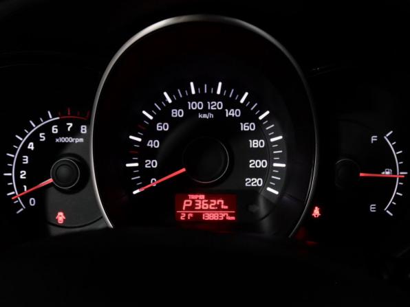 Kia Rio III Рестайлинг с пробегом 2015 года, цена 945 000 рублей, 138100 км, седан, Автокод Объявления