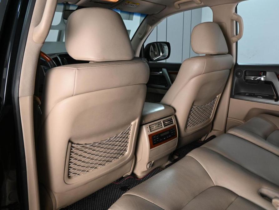 Toyota Land Cruiser 200 Series Рестайлинг 1 Ростов-на-Дону  - изображение 11
