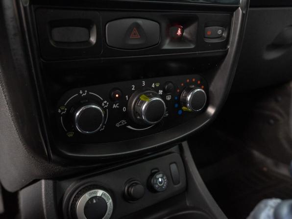Renault Duster I с пробегом 2014 года, цена 880 000 рублей, 129778 км, внедорожник, Автокод Объявления