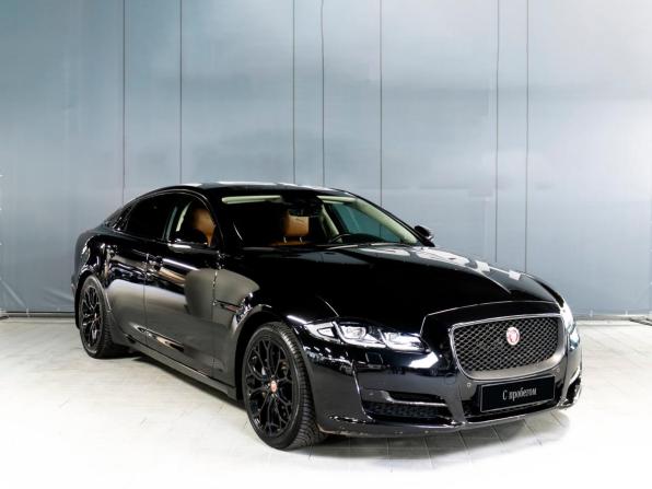 Jaguar XJ IV (X351) Рестайлинг с пробегом 2017 года, цена 2 777 000 рублей, 90010 км, седан, Автокод Объявления
