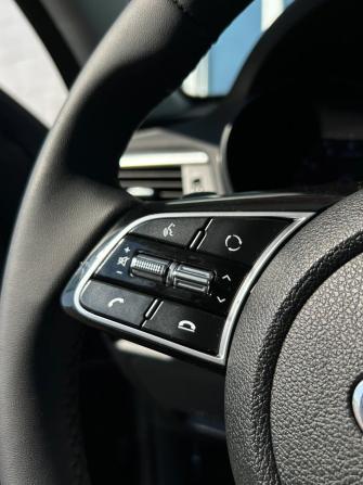 Kia Optima IV Рестайлинг с пробегом 2018 года, цена 2 060 000 рублей, 142890 км, седан, Автокод Объявления