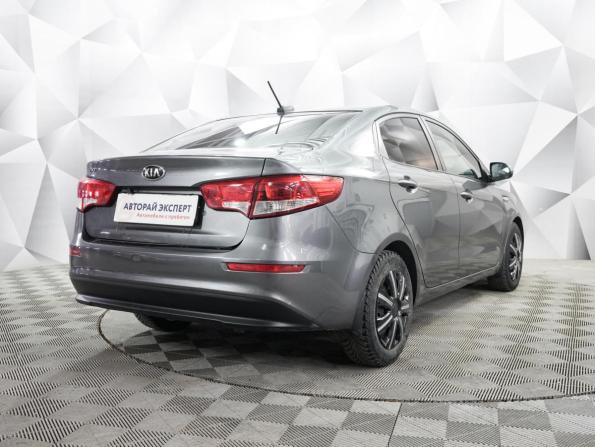 Kia Rio III Рестайлинг с пробегом 2017 года, цена 900 000 рублей, 178132 км, седан, Автокод Объявления