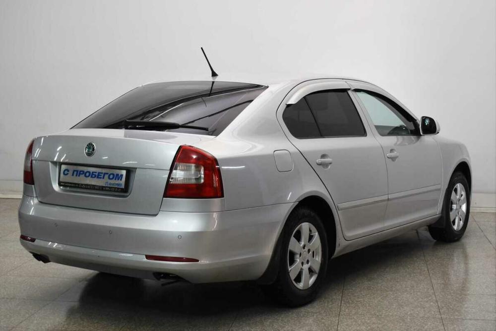 Skoda Octavia II (A5) Рестайлинг Москва  - изображение 4