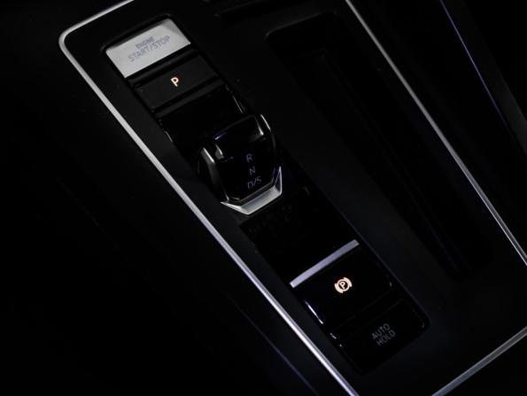 Volkswagen Golf VIII с пробегом 2021 года, цена 2 799 000 рублей, 49555 км, хэтчбек, Автокод Объявления