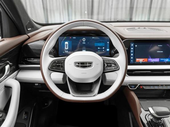 Geely Monjaro I с пробегом 2023 года, цена 2 860 000 рублей, 60935 км, внедорожник, Автокод Объявления