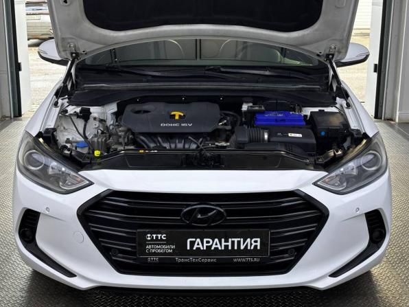 Hyundai Elantra VI (AD) с пробегом 2017 года, цена 1 590 000 рублей, 119601 км, седан, Автокод Объявления