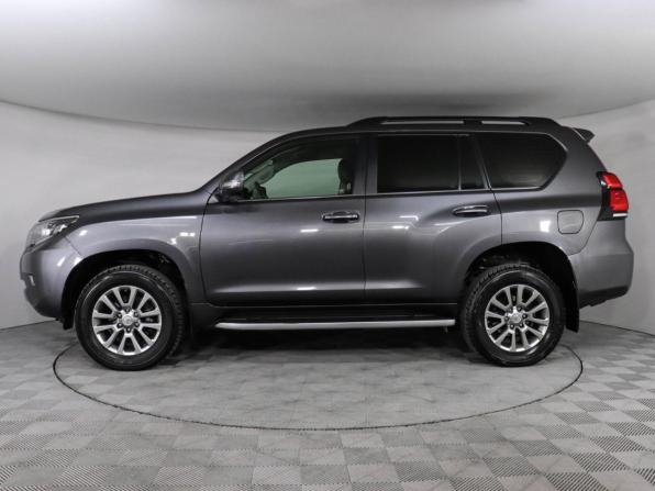 Toyota Land Cruiser Prado 150 Series Рестайлинг 2 с пробегом 2018 года, цена 4 499 000 рублей, 207987 км, внедорожник, Автокод Объявления