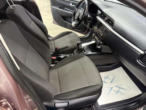 Kia Rio IV с пробегом 2017 года, цена 1 250 000 рублей, 191112 км, хэтчбек, Автокод Объявления