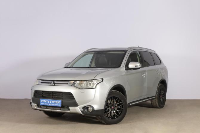 Mitsubishi Outlander II Рестайлинг с пробегом 2014 года, цена 1 899 000 рублей, 200003 км, внедорожник, Автокод Объявления