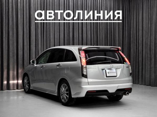 Honda Stream II Рестайлинг с пробегом 2010 года, цена 1 189 000 рублей, 136000 км, минивэн, Автокод Объявления