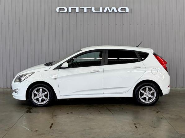 Hyundai Solaris I Рестайлинг с пробегом 2016 года, цена 1 047 000 рублей, 86826 км, хэтчбек, Автокод Объявления