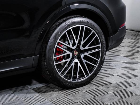 Porsche Cayenne III Рестайлинг с пробегом 2025 года, цена 21 000 000 рублей, 6487 км, внедорожник, Автокод Объявления