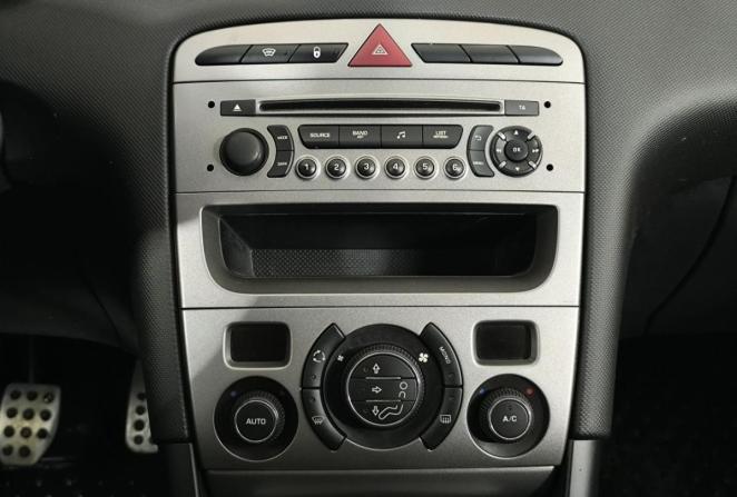Peugeot 408 I с пробегом 2015 года, цена 550 000 рублей, 154176 км, седан, Автокод Объявления