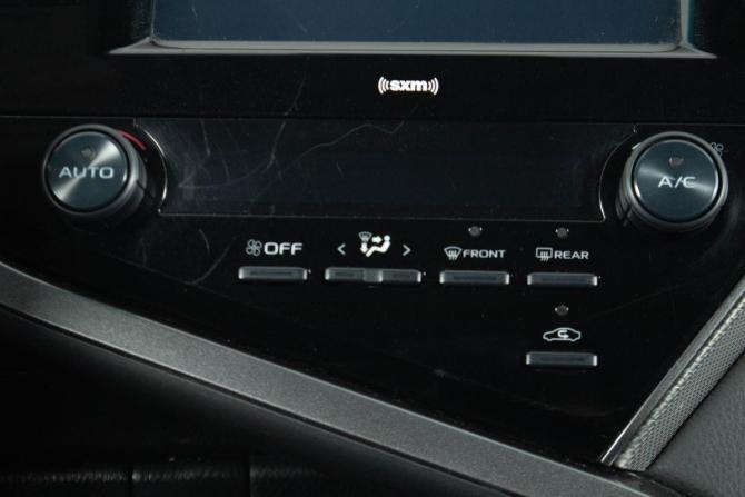 Toyota Camry VIII (XV70) Рестайлинг с пробегом 2020 года, цена 2 399 000 рублей, 219000 км, седан, Автокод Объявления