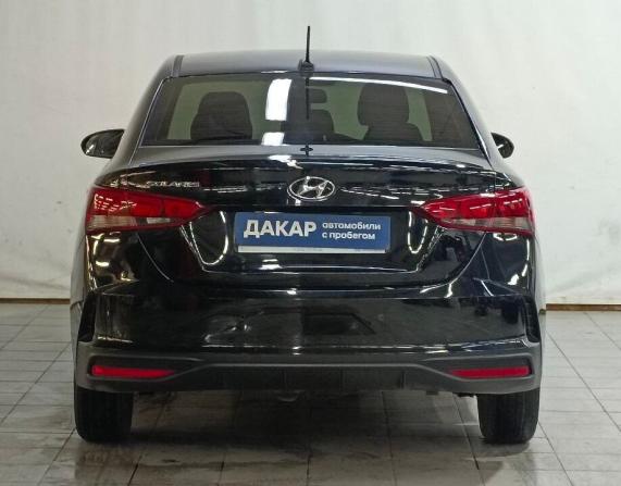 Hyundai Solaris II Рестайлинг с пробегом 2021 года, цена 1 510 000 рублей, 122971 км, седан, Автокод Объявления