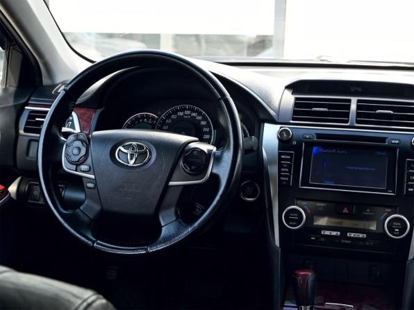 Toyota Camry VII (XV50) с пробегом 2013 года, цена 1 685 000 рублей, 230000 км, седан, Автокод Объявления