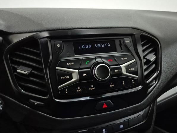 Lada (ВАЗ) Vesta I с пробегом 2021 года, цена 1 050 000 рублей, 134667 км, седан, Автокод Объявления