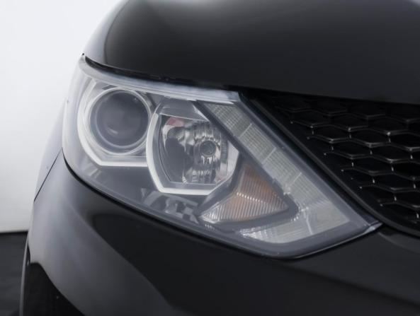 Nissan Qashqai II с пробегом 2018 года, цена 1 828 000 рублей, 70135 км, внедорожник, Автокод Объявления
