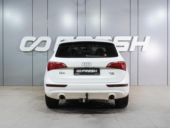 Audi Q5 I (8R) с пробегом 2010 года, цена 1 499 000 рублей, 236361 км, внедорожник, Автокод Объявления