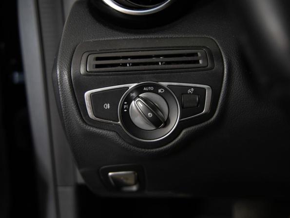 Mercedes-Benz C-Класс IV (W205) Рестайлинг с пробегом 2019 года, цена 3 250 000 рублей, 70852 км, седан, Автокод Объявления
