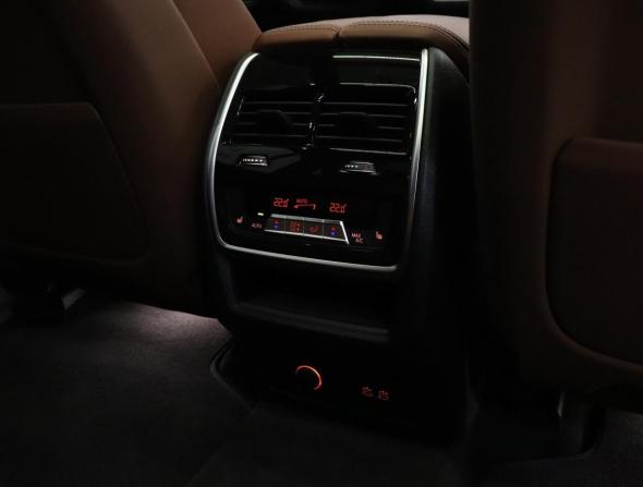 BMW X7 I (G07) Рестайлинг с пробегом 2025 года, цена 14 690 000 рублей, 14158 км, внедорожник, Автокод Объявления