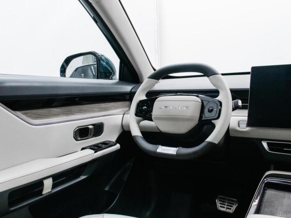 JETOUR DASHING I с пробегом 2023 года, цена 2 399 000 рублей, 33673 км, внедорожник, Автокод Объявления