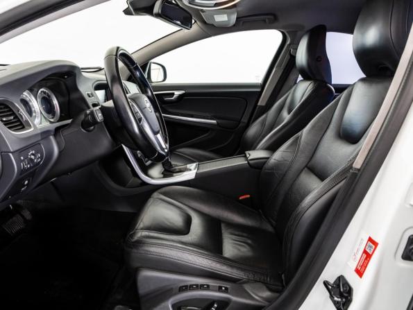 Volvo S60 II Рестайлинг с пробегом 2013 года, цена 975 000 рублей, 154058 км, седан, Автокод Объявления