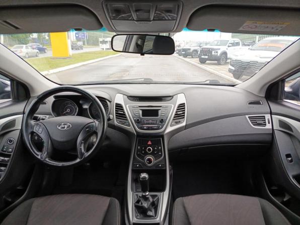 Hyundai Elantra V (MD) Рестайлинг с пробегом 2015 года, цена 1 000 000 рублей, 234181 км, седан, Автокод Объявления