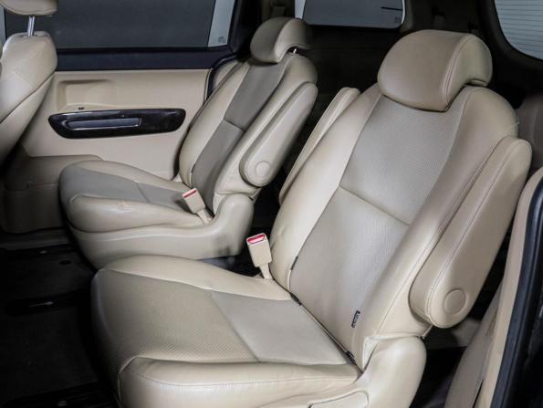 Kia Carnival III с пробегом 2020 года, цена 2 998 000 рублей, 138327 км, минивэн, Автокод Объявления