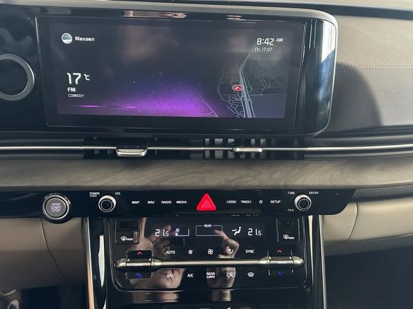 Kia Carnival IV с пробегом 2023 года, цена 4 022 000 рублей, 64537 км, минивэн, Автокод Объявления