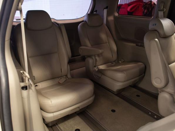 Kia Carnival III с пробегом 2020 года, цена 3 300 000 рублей, 109030 км, минивэн, Автокод Объявления