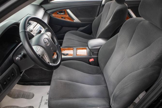 Toyota Camry VI (XV40) Рестайлинг с пробегом 2009 года, цена 1 049 000 рублей, 331000 км, седан, Автокод Объявления