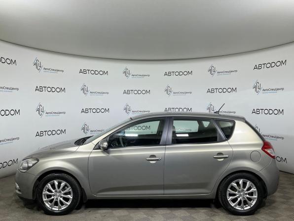 Kia Ceed I Рестайлинг с пробегом 2010 года, цена 797 000 рублей, 68132 км, хэтчбек, Автокод Объявления