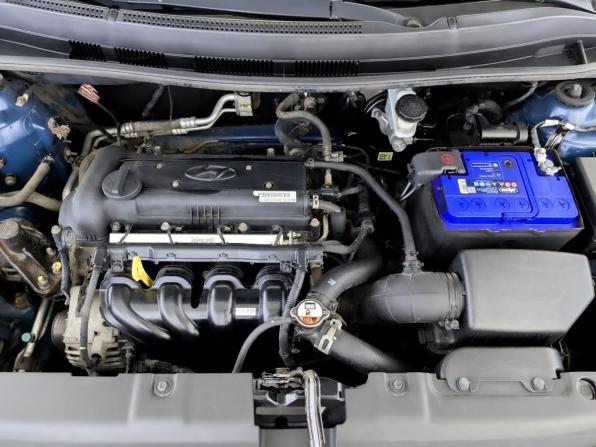 Hyundai Solaris I Рестайлинг с пробегом 2016 года, цена 930 000 рублей, 188657 км, седан, Автокод Объявления