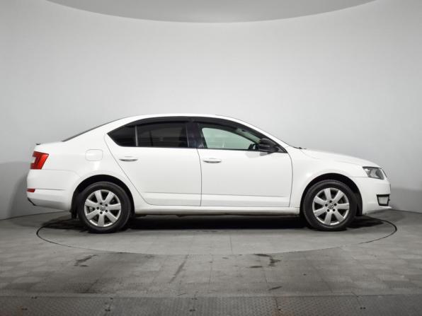 Skoda Octavia III (A7) с пробегом 2016 года, цена 929 000 рублей, 253348 км, лифтбек, Автокод Объявления