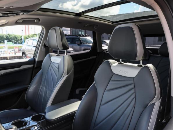 Geely Atlas II с пробегом 2024 года, цена 3 149 000 рублей, 23700 км, внедорожник, Автокод Объявления