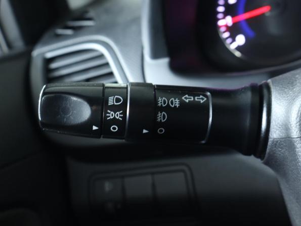 Hyundai Solaris I с пробегом 2013 года, цена 649 000 рублей, 185643 км, седан, Автокод Объявления