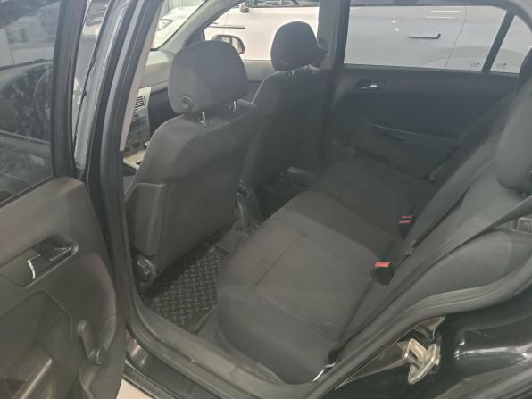 Opel Astra H Рестайлинг с пробегом 2011 года, цена 475 000 рублей, 223000 км, универсал, Автокод Объявления