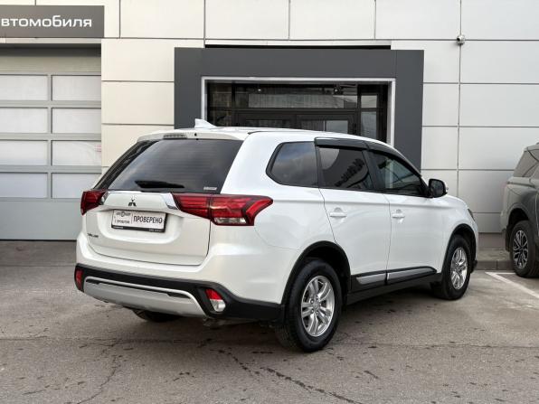 Mitsubishi Outlander III Рестайлинг 3 с пробегом 2021 года, цена 2 259 000 рублей, 118076 км, внедорожник, Автокод Объявления