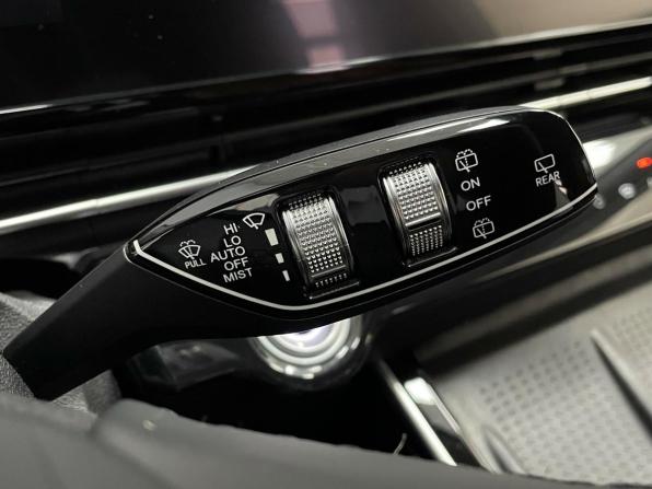 Omoda C5 I с пробегом 2023 года, цена 2 030 000 рублей, 38955 км, внедорожник, Автокод Объявления