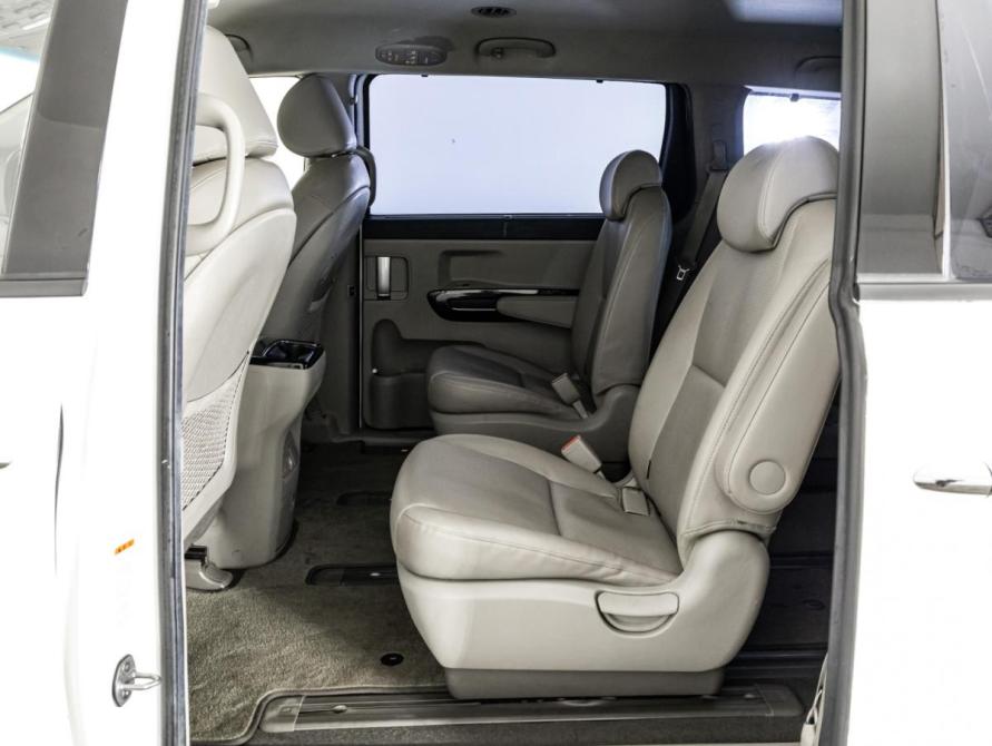 Kia Carnival III Санкт-Петербург  - изображение 28