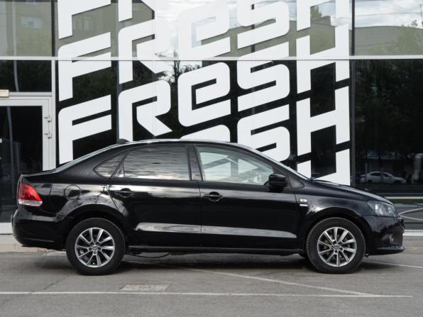 Volkswagen Polo V с пробегом 2013 года, цена 770 000 рублей, 208671 км, седан, Автокод Объявления
